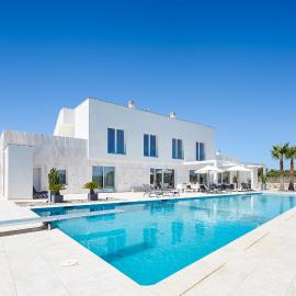 Villa Es Trenc Mallorca - Bauhausvilla mit 21 m Privatpool am Es Trenc Naturstrand