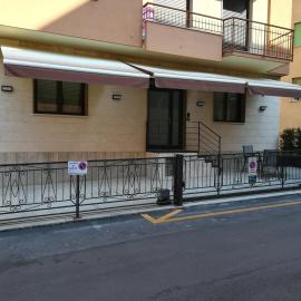 6 stelle e relax...nientaltro, ξενοδοχείο σε Noli