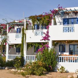 Akrogiali Apartments
