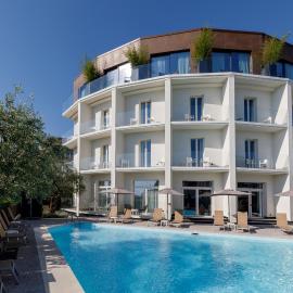 Art Hotel Ventaglio, hotel u gradu 'Bardolino'