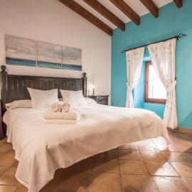 Petit Hotel Alaro, hotel u Alaróu