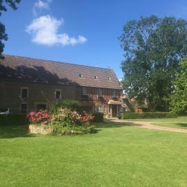 Gîte de charme à la campagne, hotel a Troarn