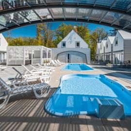 Na Klifie Wypoczynek&Spa, hotel en Rewal