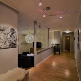 RIBO Apartment Aurora โรงแรมในคิรูนา