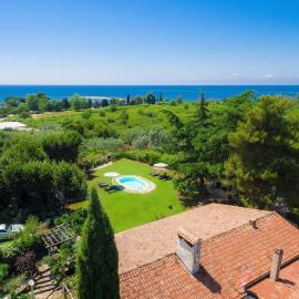 Villa Moira by Interhome, hotel di Umag
