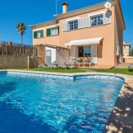 Villa Las Bahías, viešbutis mieste Ljukmachoras