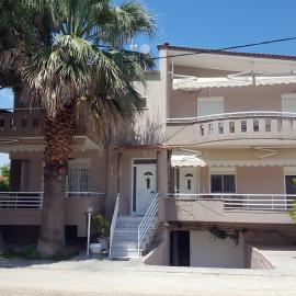 Tree of Life Resort, hotell i Ofrinion