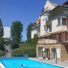 Peppy Apartment & Pool