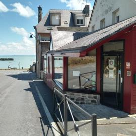 Hotel La Voilerie Cancale bord de mer, khách sạn ở Cancale