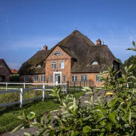 Haubarg am Meer, hotel a Vollerwiek