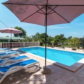 Holiday Home Glavica by Interhome