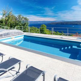Holiday Home Filip & Katja by Interhome, hotel di Plomin