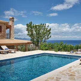Arbarosa Villa - A stylish villa with Private Pool & Sea Views, by ZanteWize