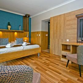 Boutique Hotel Divina, khách sạn ở Harkány