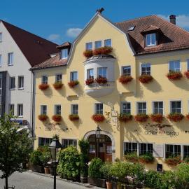 Hotel Adlerbräu, hotel en Gunzenhausen