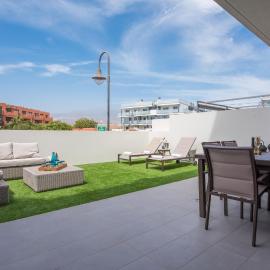 Surfer's Beach Apartment, hotel in La Tejita
