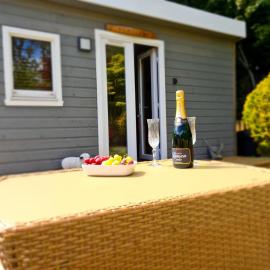 Highland HotTub Retreat, on NC500, Hotel in Inverness