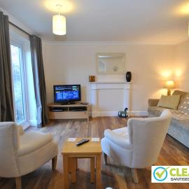 Garfield Place Cosy 2-Bedroom Cottage Central Windsor with Parking, Hotel in Windsor