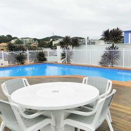 Nelson Towers, 9,71a Victoria Parade - unit in the heart of Nelson Bay with water views, air conditioning and Wi-Fi