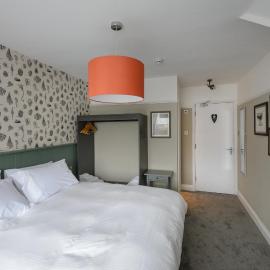Balfour Arms, hotel en Dean