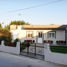 Repanidi Apartments: Repanídhion şehrinde bir otel
