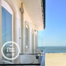 Hotel Mar Bravo, ξενοδοχείο στη Ναζαρέ