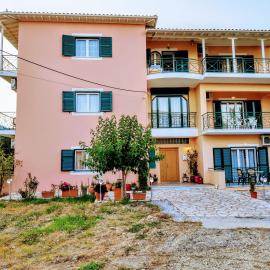 STUDIOS LEFTERIS