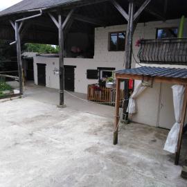 la mini ferme de maëlou, hotel in Sermaises
