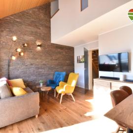 Komfort-Fewo "Blumes Bergfrieden" mit MeineCardPlus, hotel in Willingen