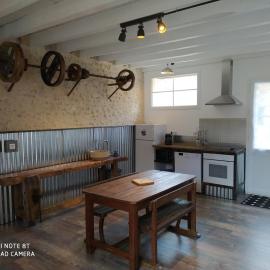 Gîte L'atelier, hotel in Civray-de-Touraine