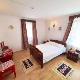 Pensiunea Sovirag, hotel en Sic