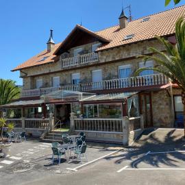 Hosteria Las Viñas, hotel v destinácii Noja