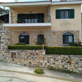 villa roses-mourteri