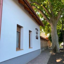 Platán Panzió, khách sạn ở Csongrád