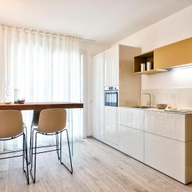 Albamarina Residence, hotel u gradu Sotomarina