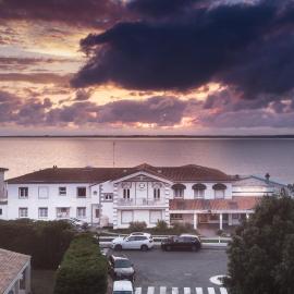 Beach Hotel - Le Grand Chalet, hotel a Ronce-les-Bains
