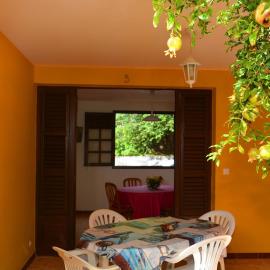 RESIDENCE DE VACANCES MON REFUGE - BUNGALOW DE TYPE T3, hotel in Grande Anse