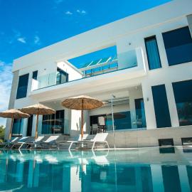 Premium Ionian Villas - Vlachata, хотел в Vlachata