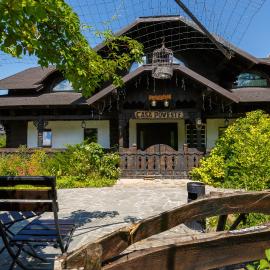Casa Poveste Pensiunea-Muzeu, hotel a Câmpulung Moldovenesc