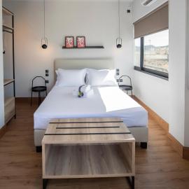 Urban Sea View Lofts #3, hotel v destinaci Chalkis