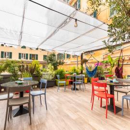 Hotel Britannia, hotel u Đenovi