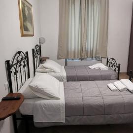 Hotel-Locanda ZANZARINA D'ORO nel PARCO OGLIO SUD, hotel a Calvatone