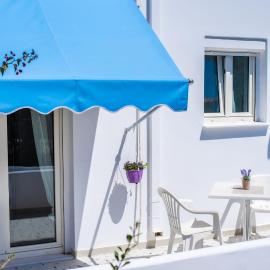 Nemesis Studios, hotel a Città di Egina