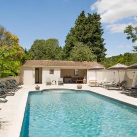 Hôtel l'Amandière, hotel a Saint-Rémy-de-Provence