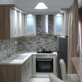VAKIS APARTMENTS 5, hotel Romanóban