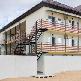 Mirage Hotel, hotel a Zatoka