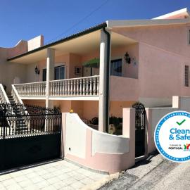 Caroça House