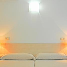 Residencia Universitaria Resa Sant Jordi, hotel u gradu 'Tarragona'