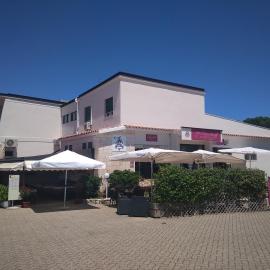 Hotel Autostello Grotte, מלון בקסטלאנה גרוטה