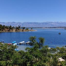 Seaview Holiday Apartments, Ventura Nin, hotel u gradu Nin